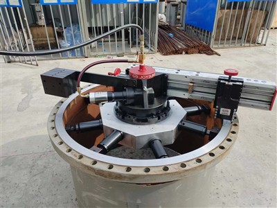 Sinopec Sèvi ak machin pou reparasyon sou plas nan bride tiyo